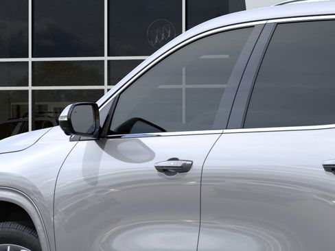 New 2026 Buick Enclave Avenir w/ Super Cruise Package FWD image 12
