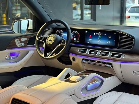 Used 2025 Mercedes-Benz GLE 450 4MATIC image 51