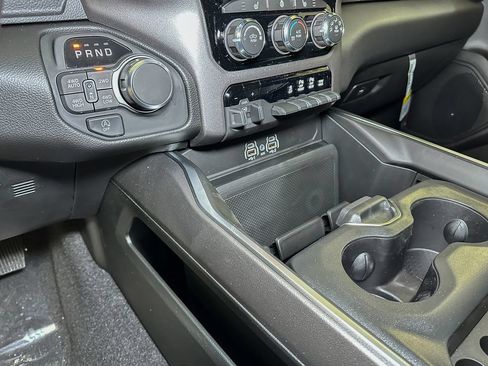 New 2026 RAM 1500 Big Horn AWD/4WD image 31