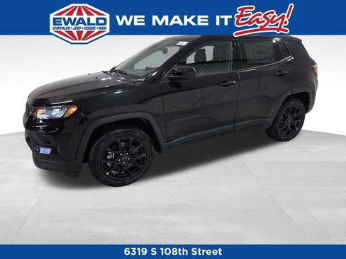 New 2026 Jeep Compass Latitude AWD/4WD image 13