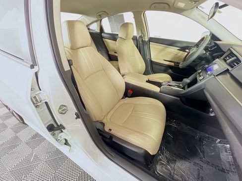 Used 2019 Honda Civic LX image 29