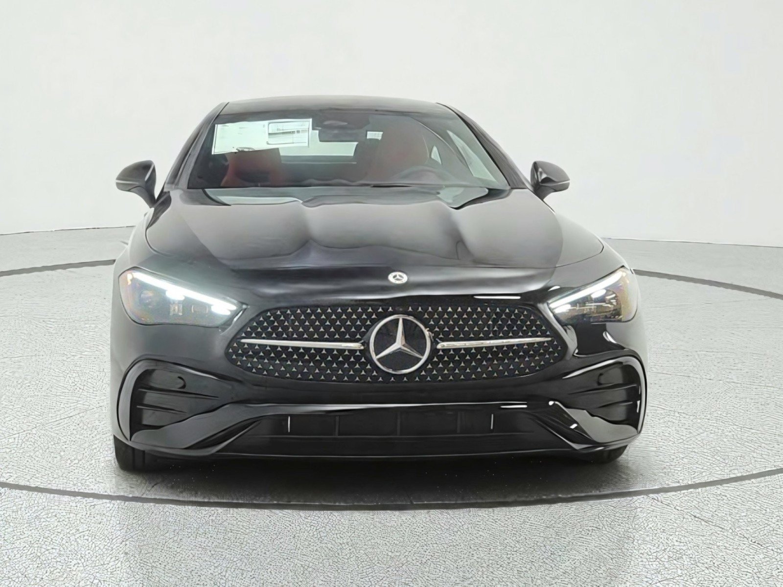 New 2027 Mercedes-Benz CLE 450 4MATIC Coupe image 2