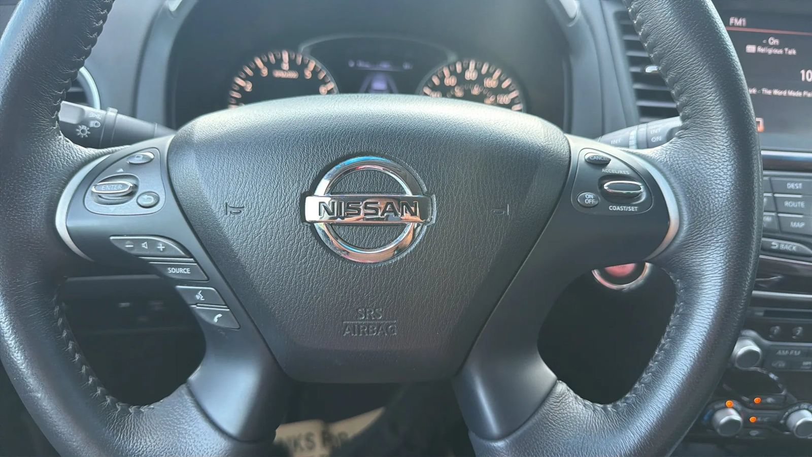 Used 2014 Nissan Pathfinder SL w/ SL Tech Package AWD/4WD image 24