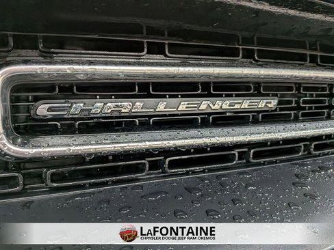 Certified 2022 Dodge Challenger R/T w/ Plus Package image 9