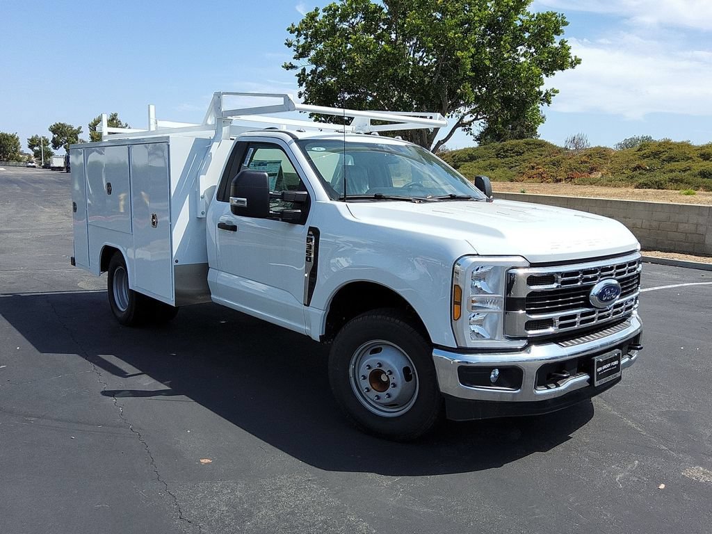 New 2026 Ford F350 XL w/ XL Chrome Package RWD 360° Tour