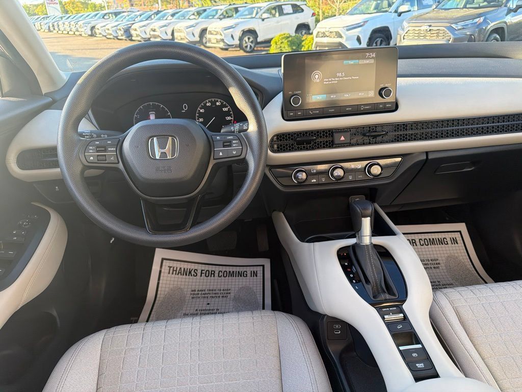 Used 2024 Honda HR-V LX image 22
