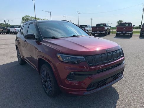 Used 2022 Jeep Compass High Altitude AWD/4WD image 13