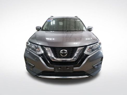 Used 2019 Nissan Rogue SV image 32