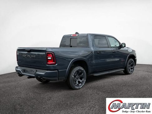 Used 2025 RAM 1500 Big Horn AWD/4WD image 5