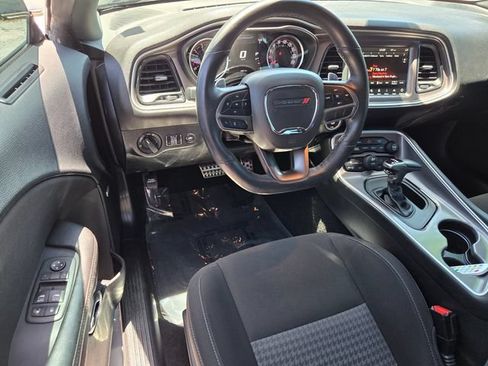 Certified 2022 Dodge Challenger R/T Scat Pack RWD image 15