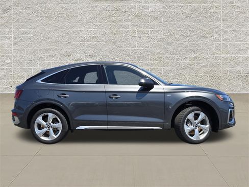 Used 2023 Audi Q5 2.0T Premium Plus w/ Premium Plus Package AWD/4WD image 8