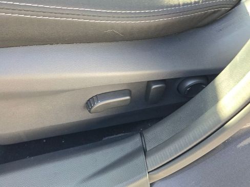 Certified 2025 Subaru Legacy Premium image 21