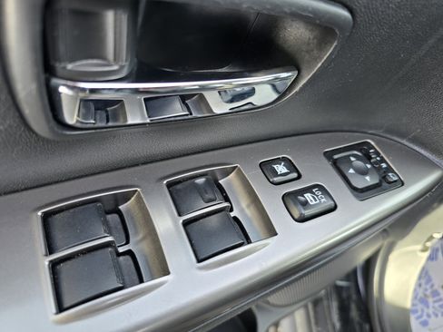 Used 2025 Mitsubishi Outlander Sport SE image 18