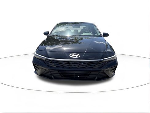 New 2026 Hyundai Elantra Sport FWD image 8
