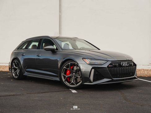 Used 2025 Audi RS 6 performance w/ Executive Package image 1