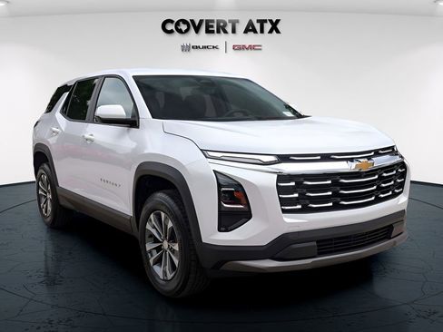 Used 2026 Chevrolet Equinox LT FWD image 9