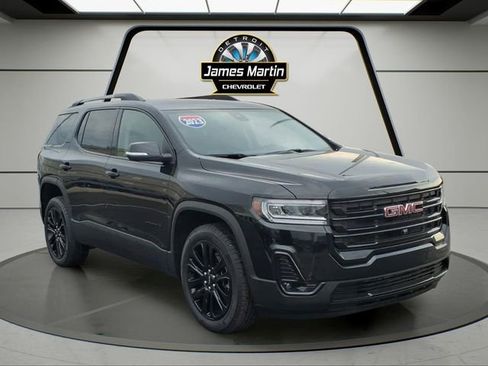 Certified 2023 GMC Acadia SLT w/ Elevation Edition AWD/4WD image 3