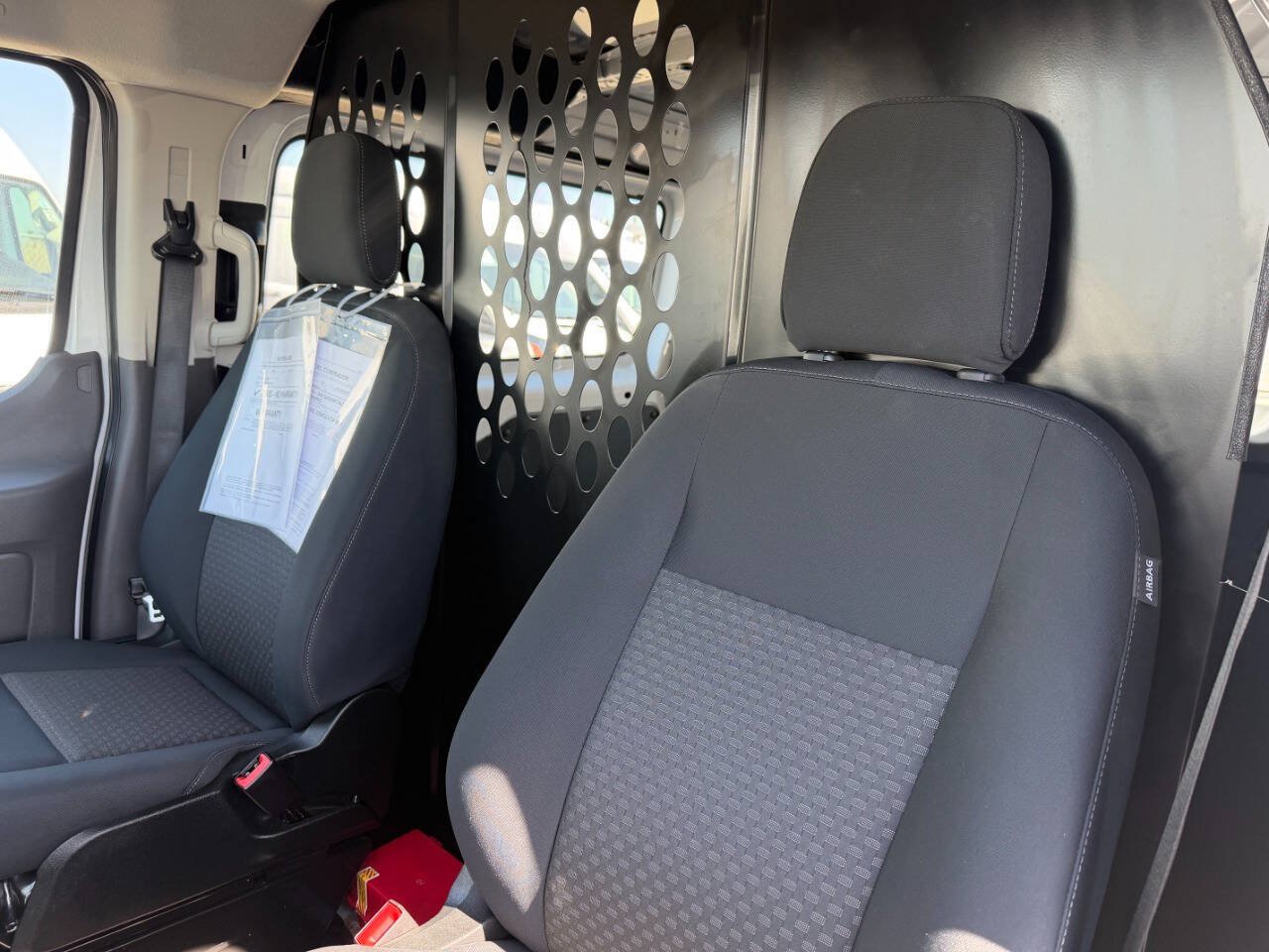 Used 2025 Ford Transit 250 Low Roof w/ Exterior Upgrade Package RWD image 13