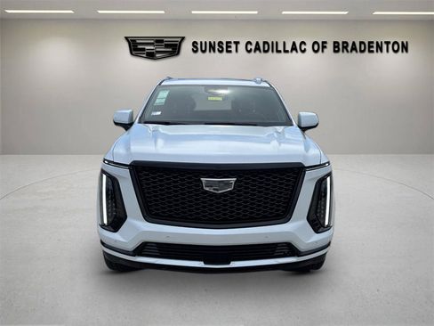 New 2026 Cadillac Escalade Platinum Sport AWD/4WD image 8