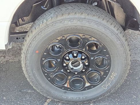 New 2025 Ford F250 Lariat w/ Lariat Ultimate Package AWD/4WD image 11