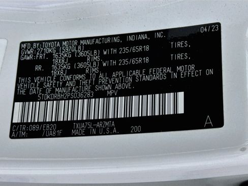 Used 2023 Toyota Highlander XLE AWD/4WD image 33