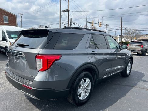 Certified 2021 Ford Explorer XLT w/ Equipment Group 202A AWD/4WD image 19