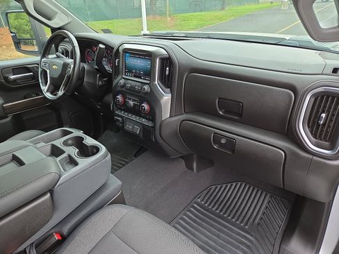 Used 2020 Chevrolet Silverado 3500 LT w/ All Star Edition AWD/4WD image 18
