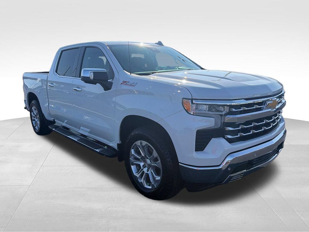 Used 2024 Chevrolet Silverado 1500 LTZ w/ LTZ Premium Package AWD/4WD image 8