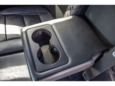 Used 2024 GMC Canyon Denali AWD/4WD image 19