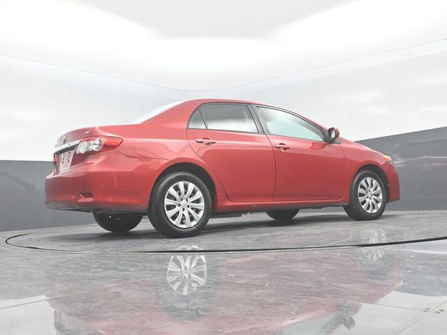 Used 2012 Toyota Corolla LE FWD image 19
