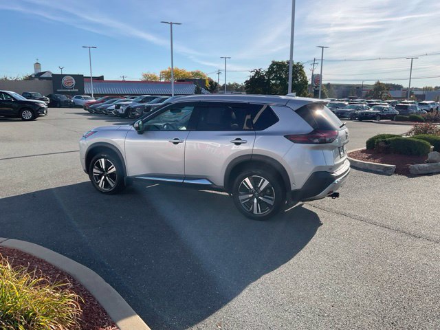 Used 2022 Nissan Rogue Platinum w/ Head-Up Display Package AWD/4WD image 4