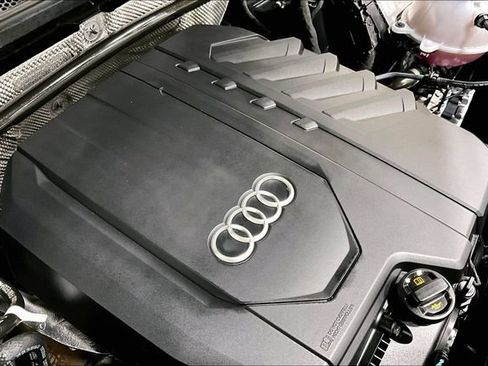 Used 2023 Audi Q5 2.0T Premium w/ Convenience Package AWD/4WD image 22