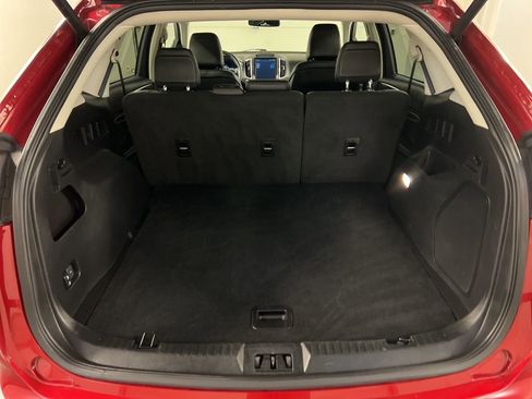 Used 2024 Ford Edge Titanium image 32