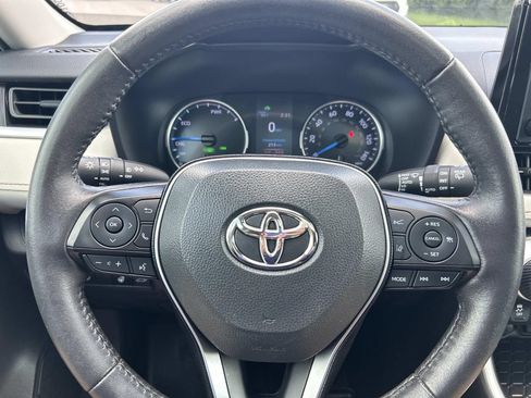 Used 2020 Toyota RAV4 XLE w/ Convenience Package AWD/4WD image 36