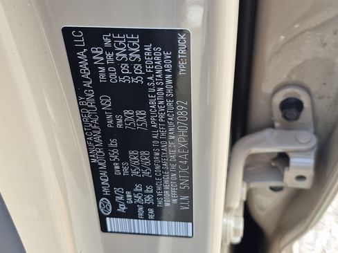 Certified 2023 Hyundai Santa Cruz SEL w/ Activity Package FWD image 31