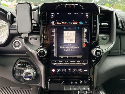 Used 2020 RAM 1500 Laramie image 26