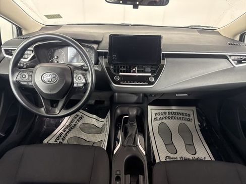Used 2024 Toyota Corolla LE image 22
