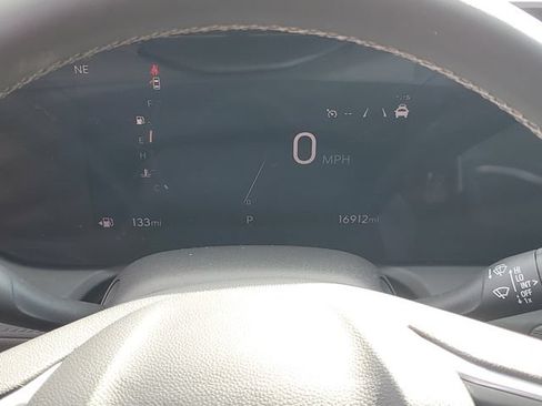 Certified 2024 Buick Encore GX Preferred w/ Comfort Package FWD image 19