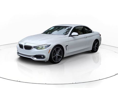 Used 2018 BMW 440i Convertible image 3