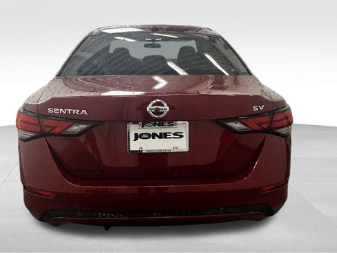 Used 2021 Nissan Sentra SV image 15
