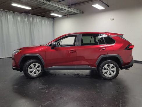 Used 2023 Toyota RAV4 LE FWD image 5