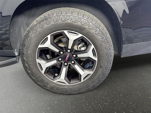 Certified 2022 GMC Yukon XL AT4 AWD/4WD image 32