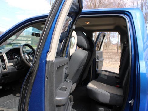 Used 2011 RAM 1500 ST w/ SXT Appearance Group image 25