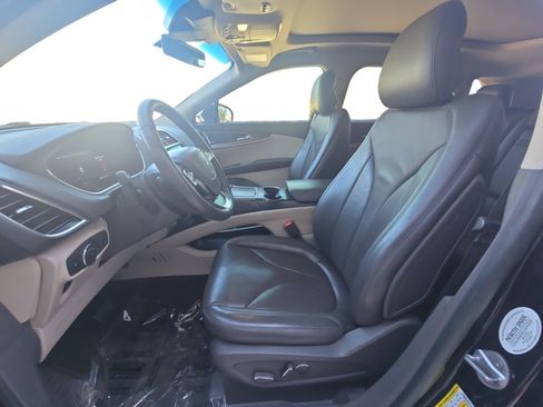 Used 2019 Lincoln Nautilus Reserve image 9