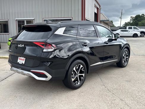 Used 2025 Kia Sportage EX w/ Premium Package FWD image 7