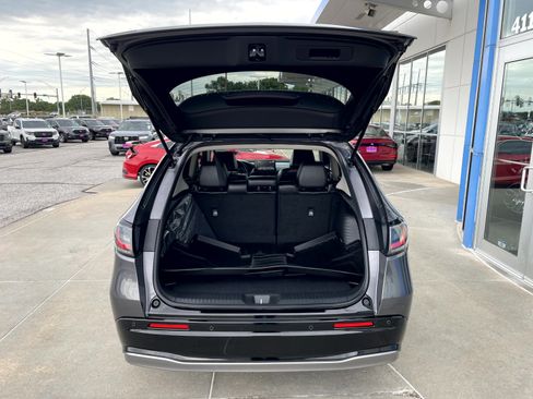 Used 2025 Honda HR-V EX-L image 9