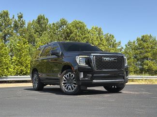 Used 2023 GMC Yukon Denali Ultimate w/ LPO, Floor Liner Package AWD/4WD video 2