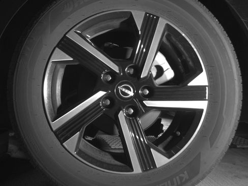 Used 2025 Nissan Sentra SV image 14