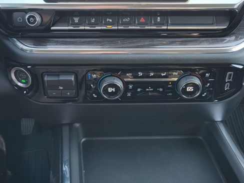 New 2024 Chevrolet Silverado 2500 LTZ w/ LTZ Convenience Package image 15