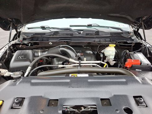 Used 2017 RAM 1500 Sport w/ Black Ram 1500 Sport Group image 29